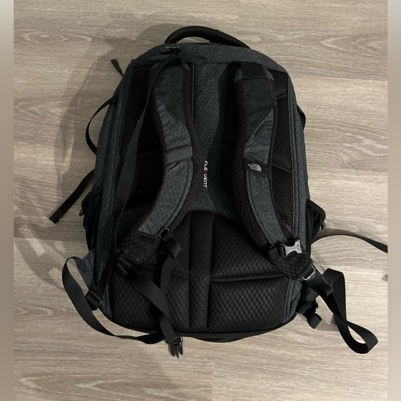 north face backpack - Picture 2 of 2
